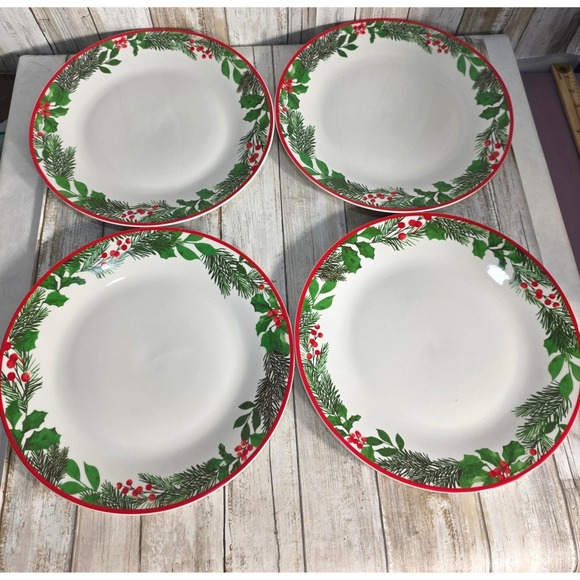 Royal Norfolk Other - Royal Norfolk Christmas Dinner Plates Set of 4 Pine Wreath Holly Berry 10.5 in